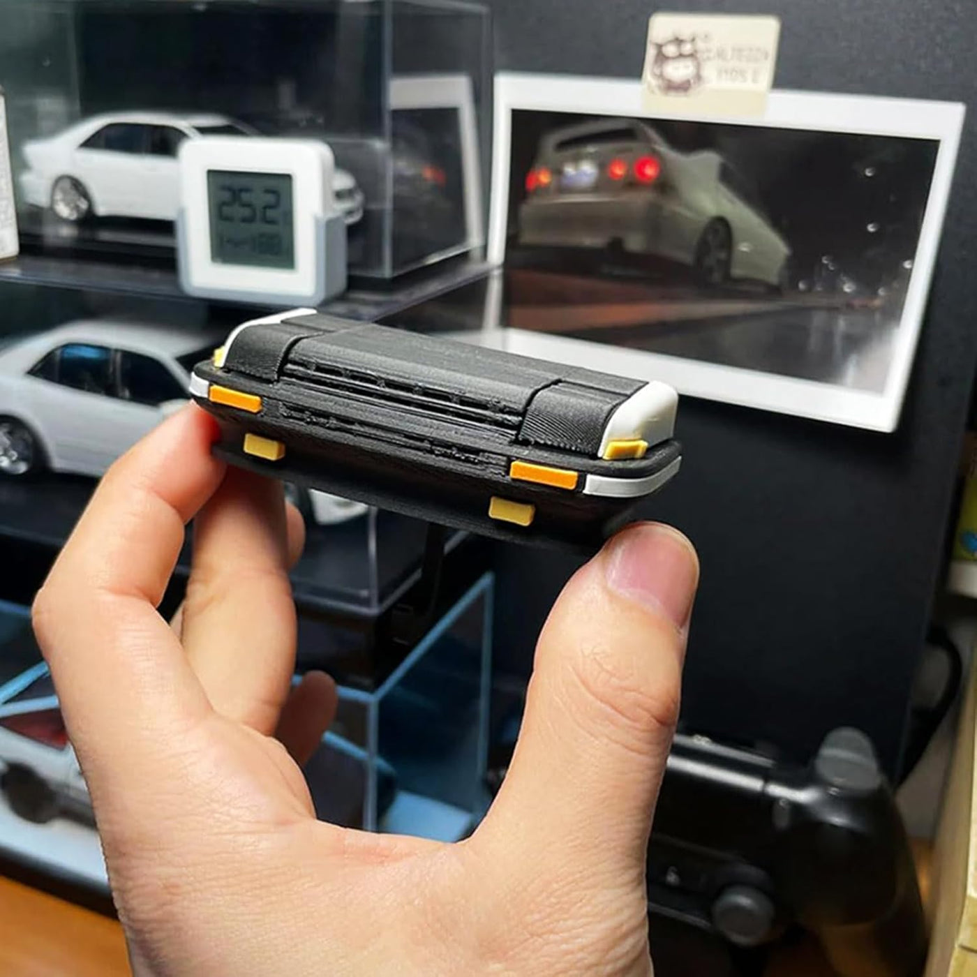 Car Open Headlights Key Holder Wall Mount Vintage Key Hangers Portable Key Hooks for Hallway Entrance Kitchen Key Holder